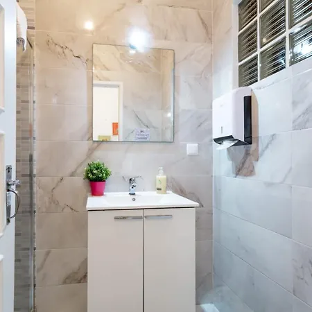 Divine House Of Graça *