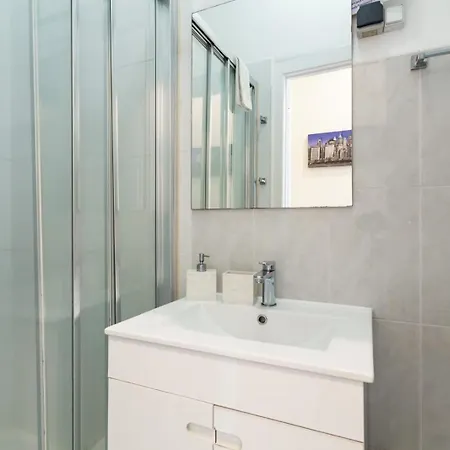 Divine House Of Graca